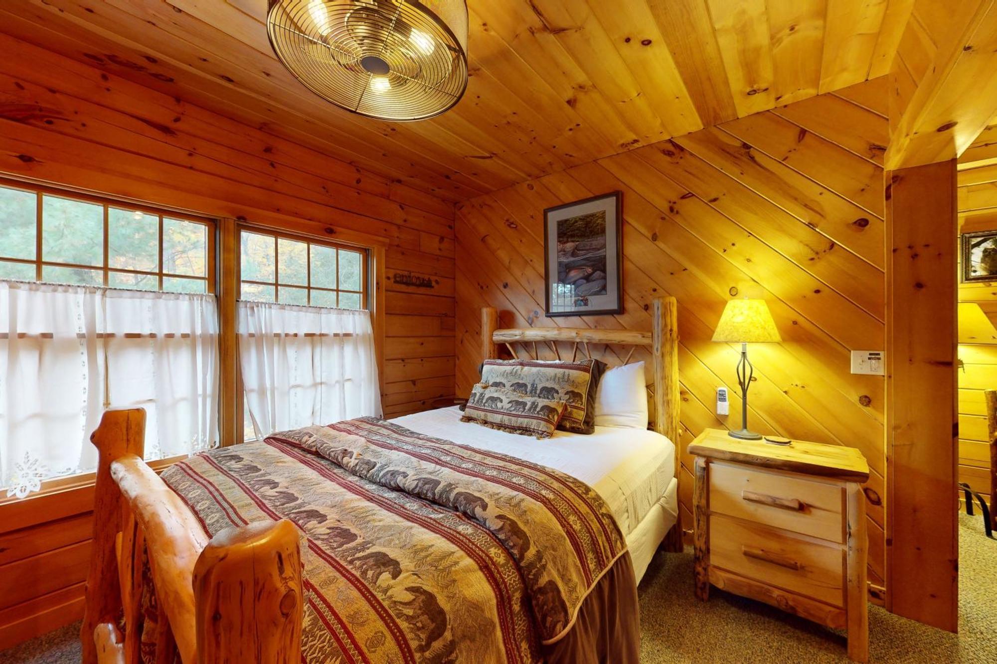 The Lodge On Booth Lake - 2 Bed 2 Bath Vacation Home In Minocqua Lac Du Flambeau Exteriör bild